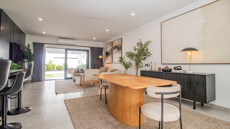 4 Bedroom Property for Sale in Sandown Western Cape